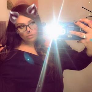 Meet your Posher, Karina